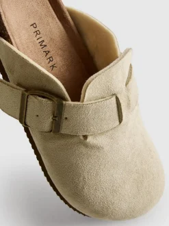Clog-Pantoffeln mit Schnalle