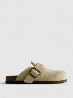 Clog-Pantoffeln mit Schnalle