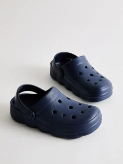 Clogs mit Fersenriemchen