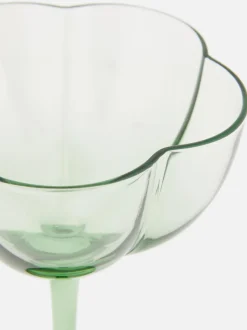 Coupéglas mit bogenförmigem Rand