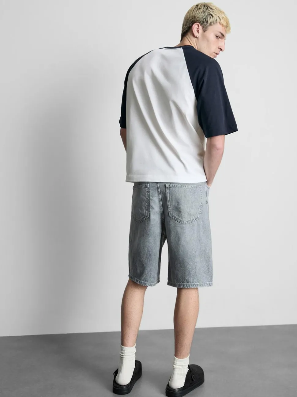 „Creative Studio“ Raglan-T-Shirt