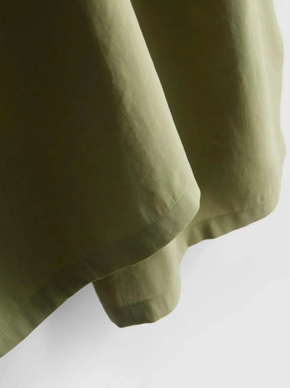Culotte mit weitem Bein und mittlerer Leibhöhe