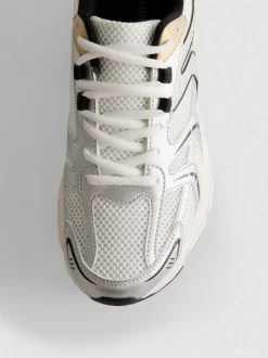Dad-Sneaker mit dicker Sohle