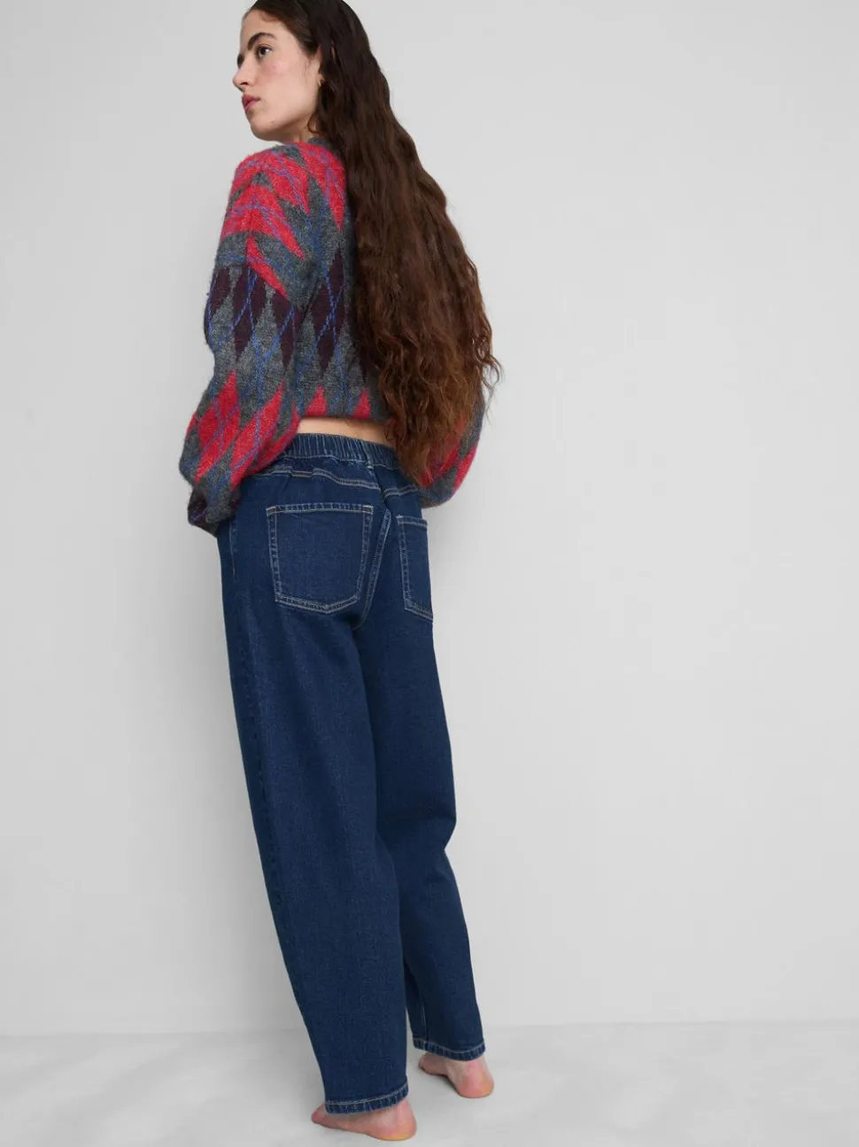 Denim-Jeans mit hohem Bund und konischer Form