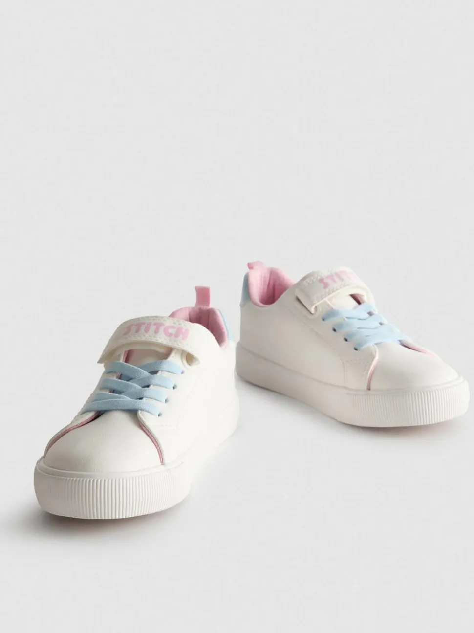 „Disney Stitch“ Low-Top-Sneaker
