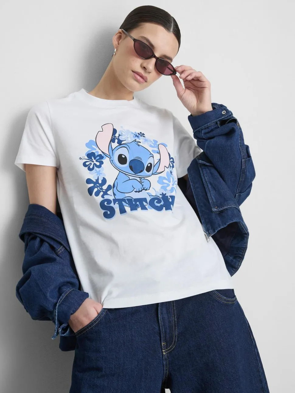 „Disney Stitch“ T-Shirt mit Grafik