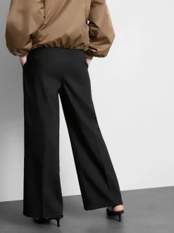 Elegante Jogginghose mit weitem Bein