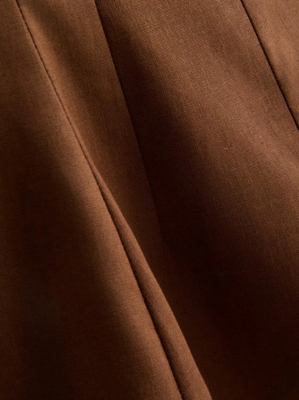 Elegantes Top aus Leinengemisch mit Schößchen