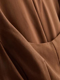 Elegantes Top aus Leinengemisch mit Schößchen