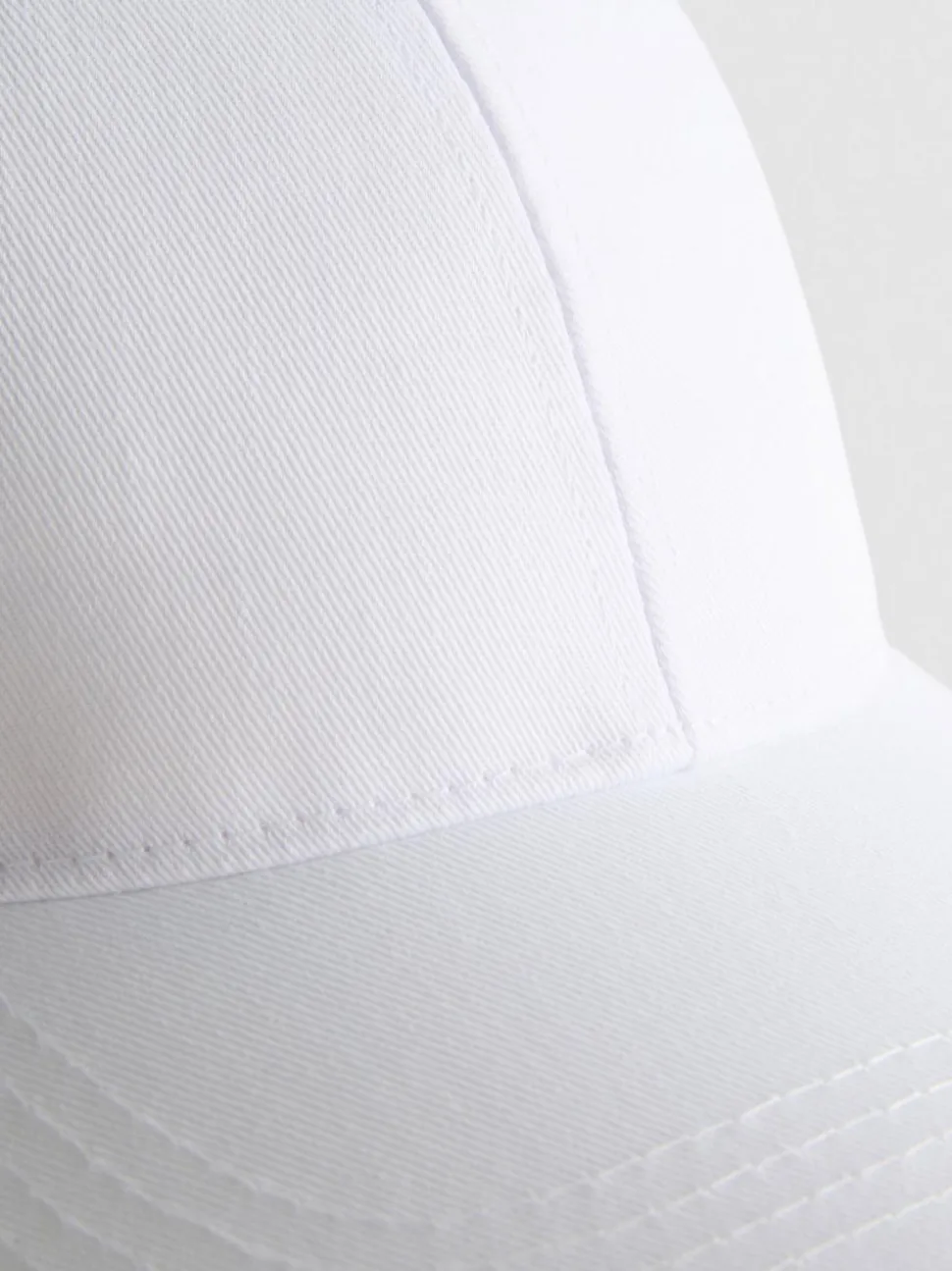 Essential Basecap