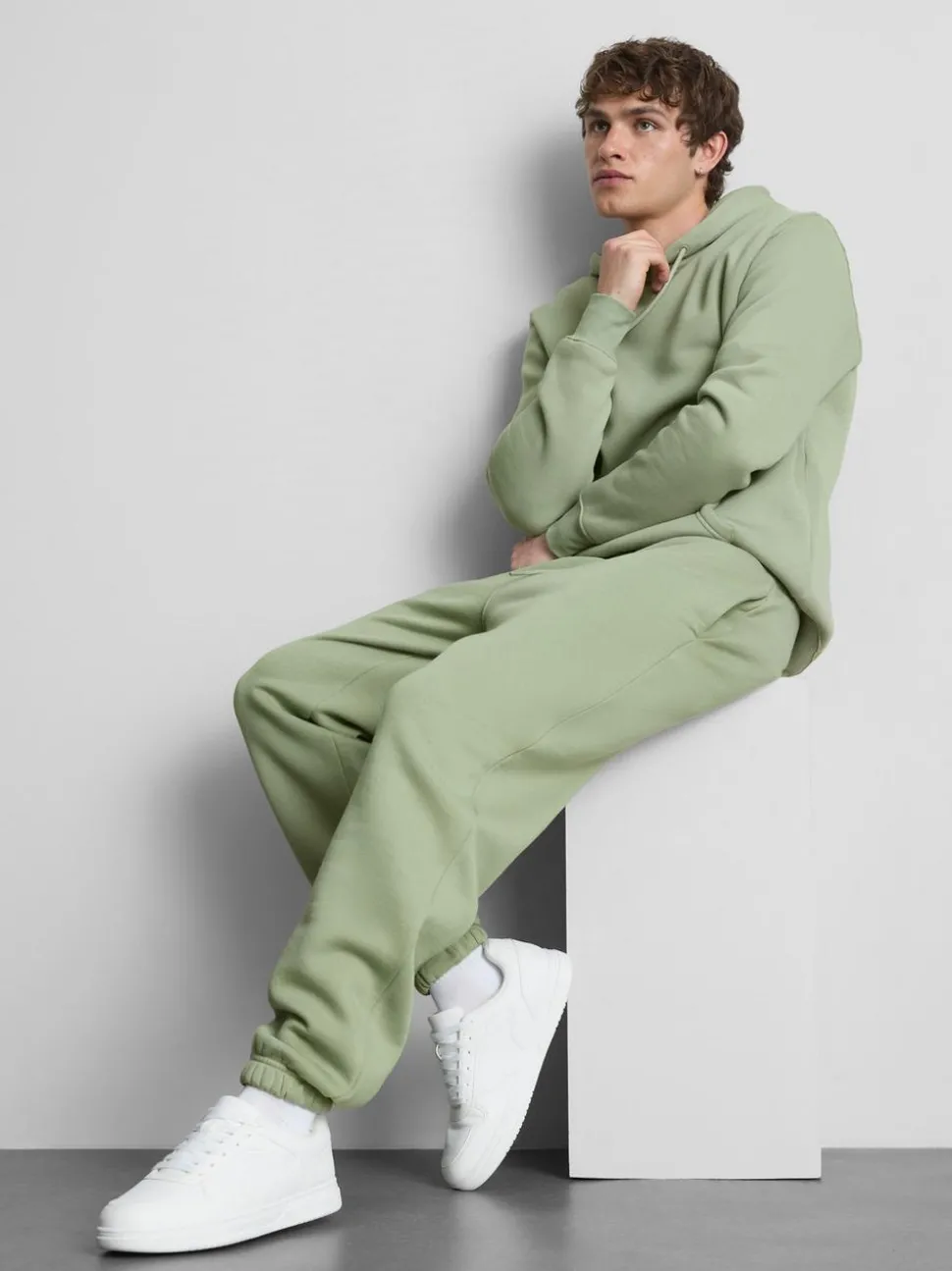 Essential-Jogginghose mit Kordelzug