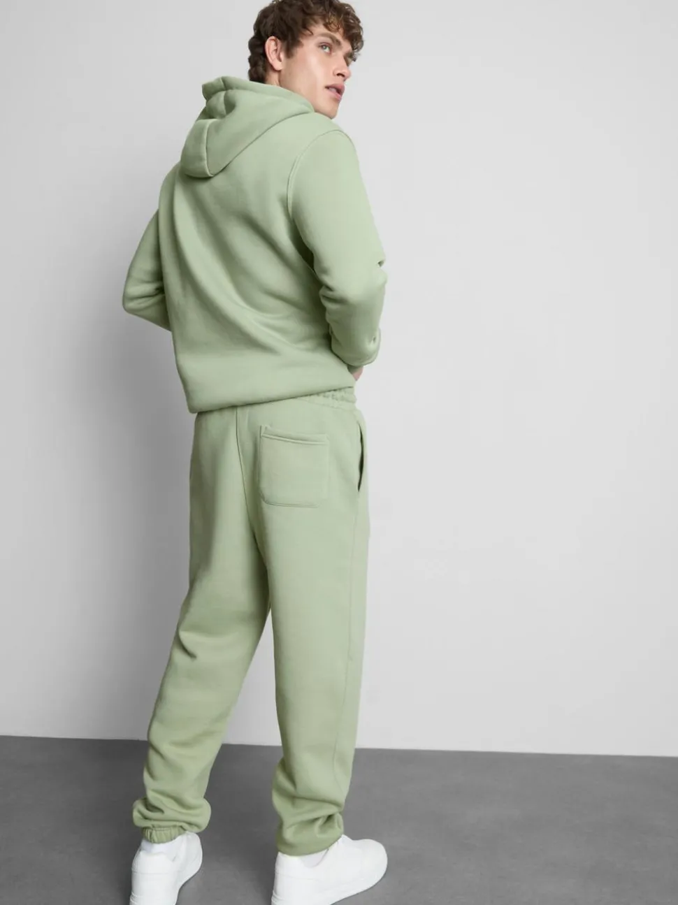Essential-Jogginghose mit Kordelzug