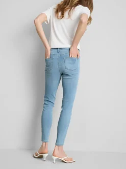Essential Skinny-Jeans mit mittelhohem Bund | Normale Passform