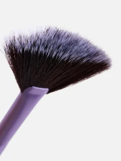 Fächerpinsel für Make-up