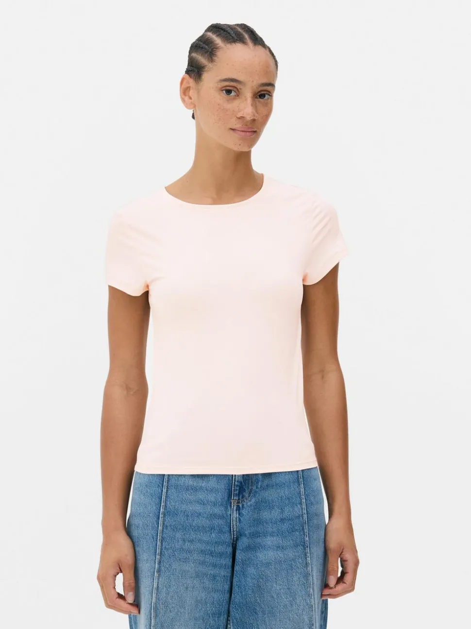 Figurbetontes T-Shirt mit Rundhalsausschnitt