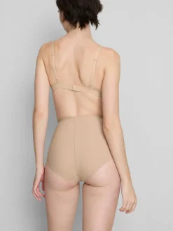 Figurformender Slip mit hohem Bund