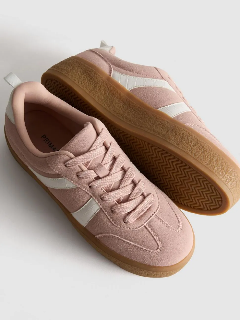 Flatform-Sneaker mit Gummisohle