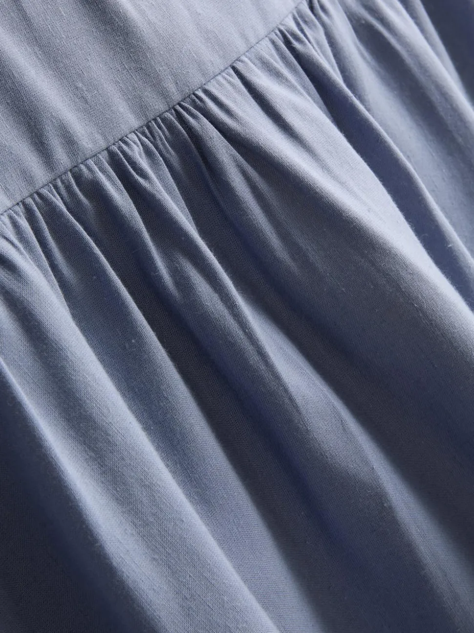 Fließendes Minikleid in A-Linie