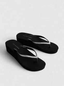 Flipflops mit Keilabsatz und Strasssteinen