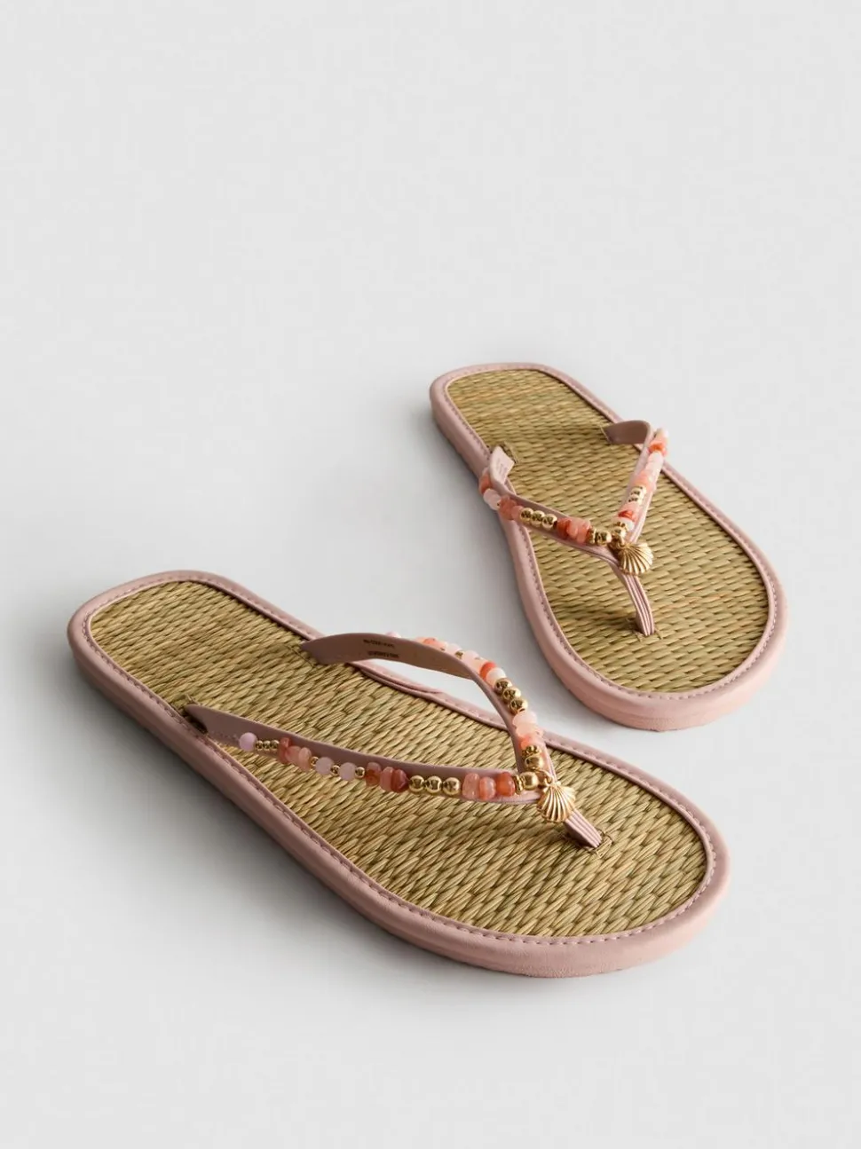Flipflops mit Seegras-Effekt
