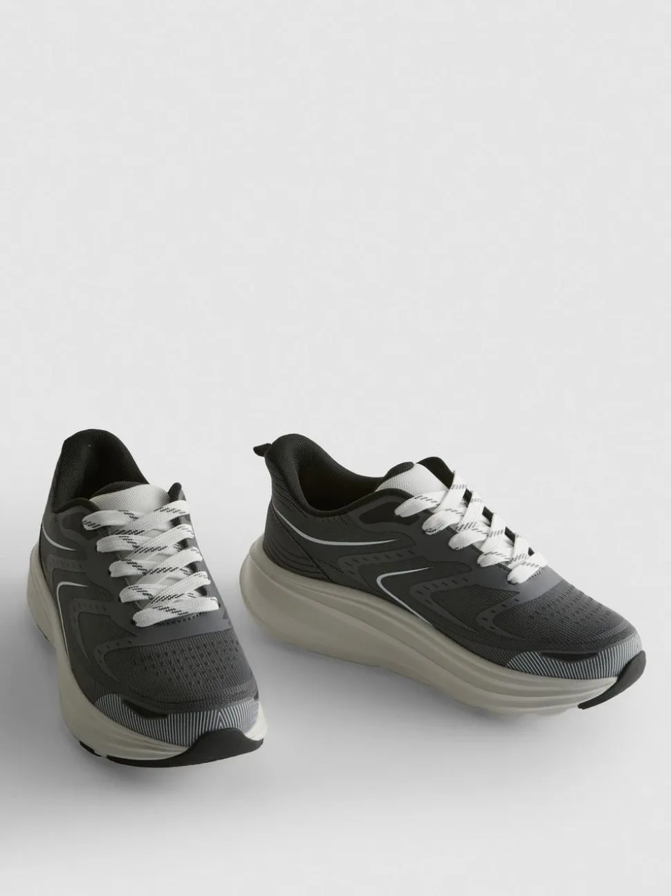 FoamFlex-Sneaker
