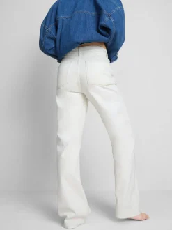 Gerade geschnittene Jeans aus Baumwolldenim