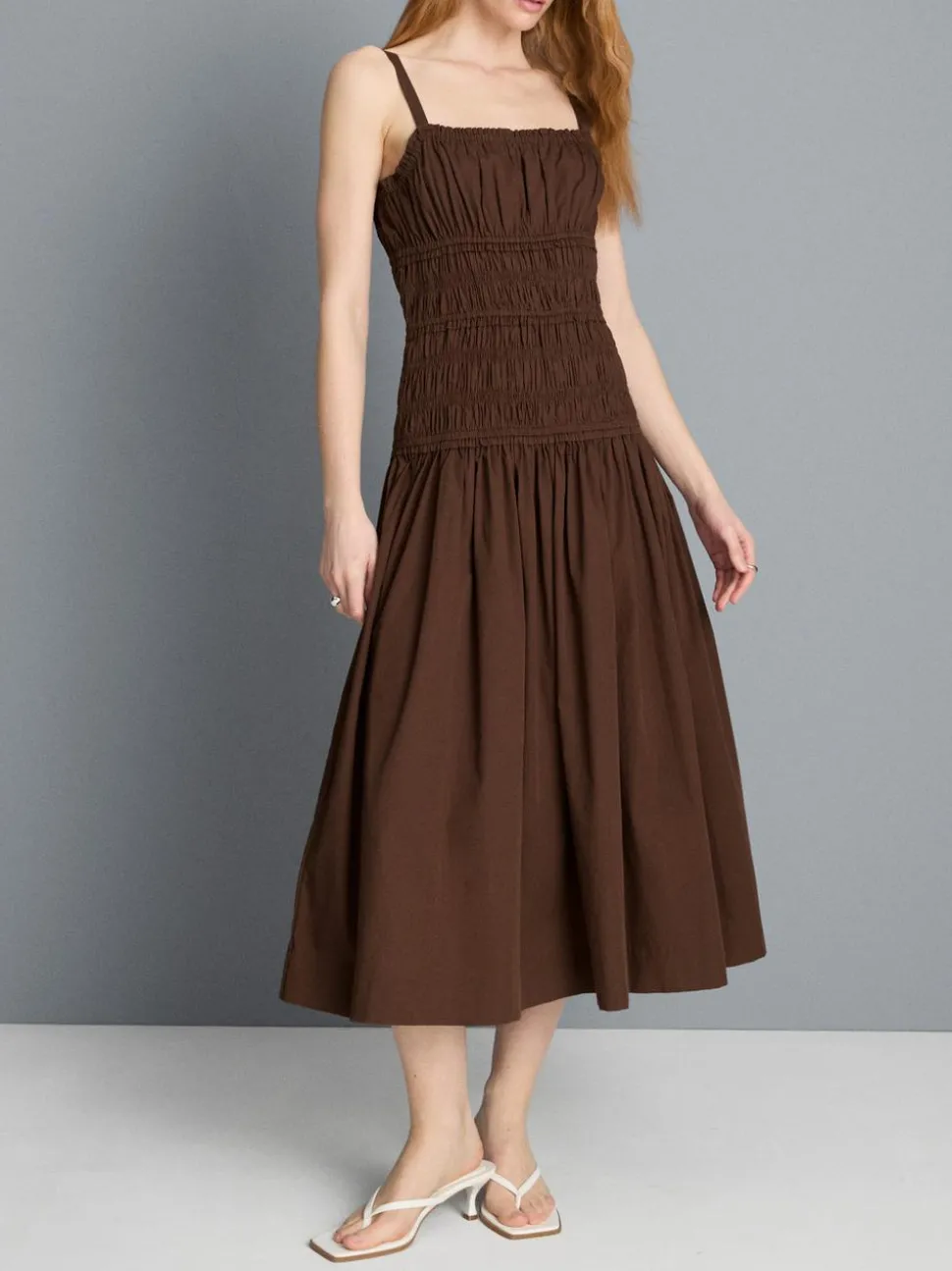 Gerafftes Baumwoll-Midikleid mit Karree-Ausschnitt