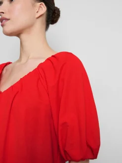 Gerafftes Minikleid mit Puffärmeln