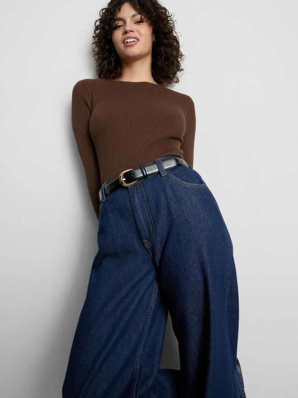 Gerippter Pullover mit Rundhalsausschnitt