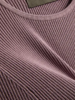Gerippter Pullover mit Rundhalsausschnitt