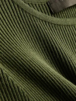 Gerippter Pullover mit Rundhalsausschnitt