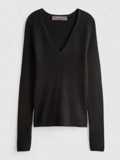 Gerippter Pullover mit V-Ausschnitt