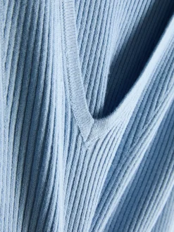 Gerippter Pullover mit V-Ausschnitt