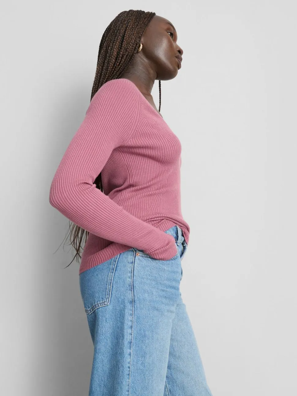 Gerippter Pullover mit V-Ausschnitt