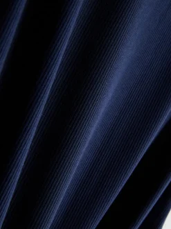 Geripptes Bodycon-T-Shirt-Kleid in Minilänge
