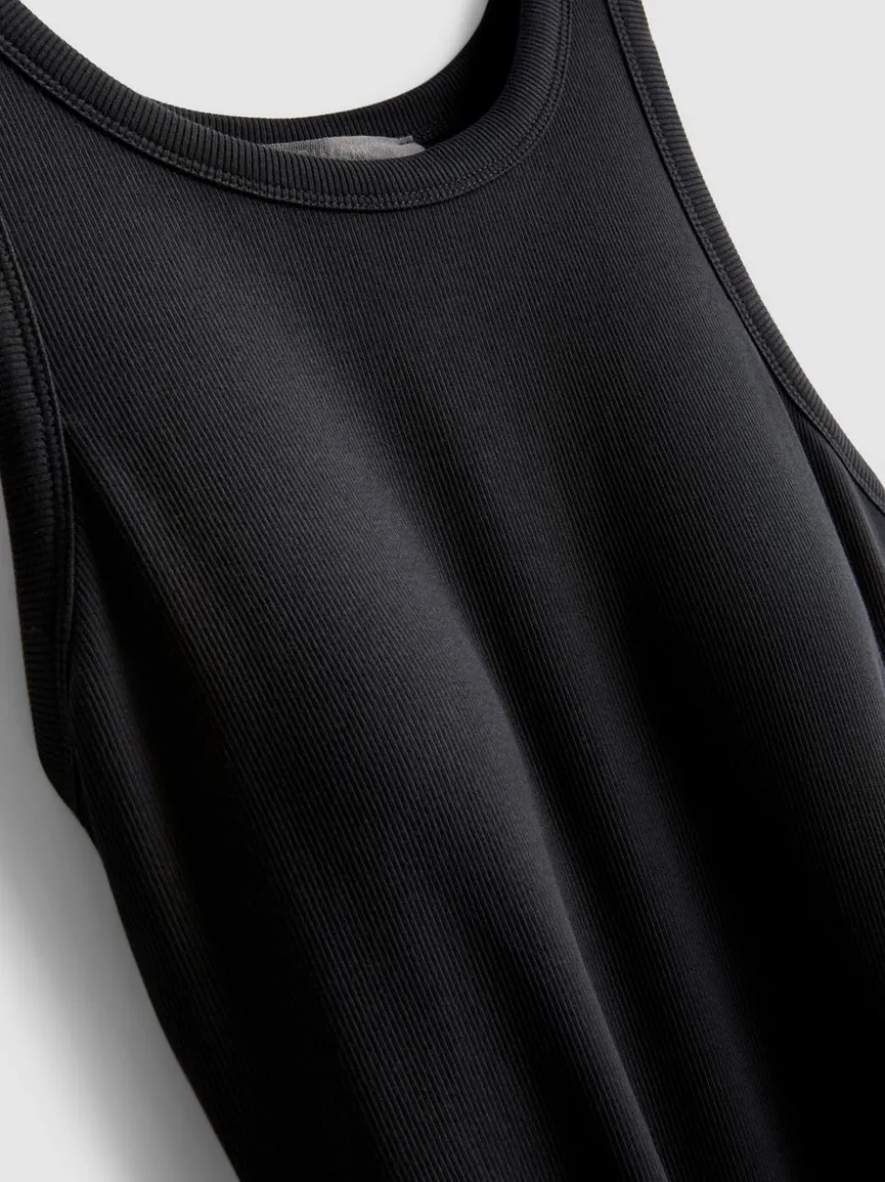 Geripptes Midikleid mit integriertem BH