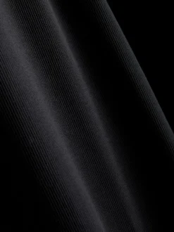Geripptes Midikleid mit integriertem BH