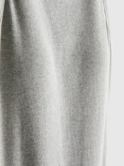 Geripptes Midikleid mit integriertem BH