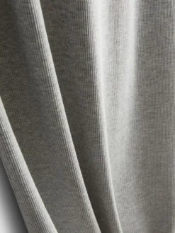 Geripptes Midikleid mit integriertem BH