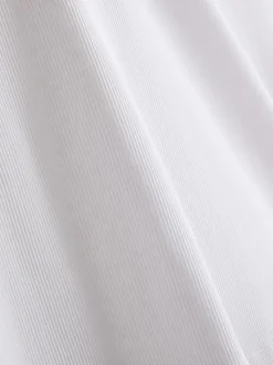 Gestreifter Schlafanzug mit Shorts