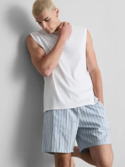 Gestreifter Schlafanzug mit Shorts