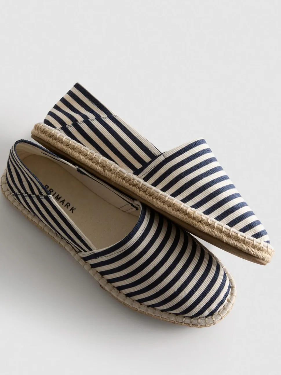 Gestreifte Slip-on-Espadrilles