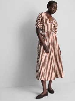 Gestreiftes Midaxikleid aus Baumwolle