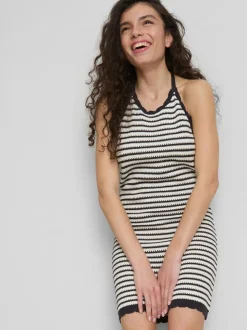 Gestreiftes Strickkleid mit Neckholder