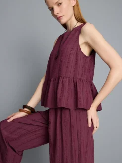Gestreiftes Tanktop mit Schößchen