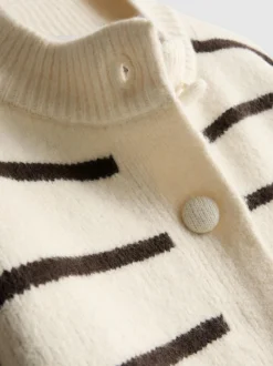 Gestrickter Bomber-Cardigan