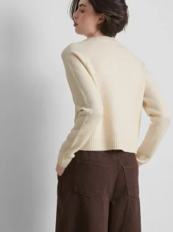 Gestrickter Cardigan mit V-Ausschnitt