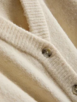 Gestrickter Cardigan mit V-Ausschnitt