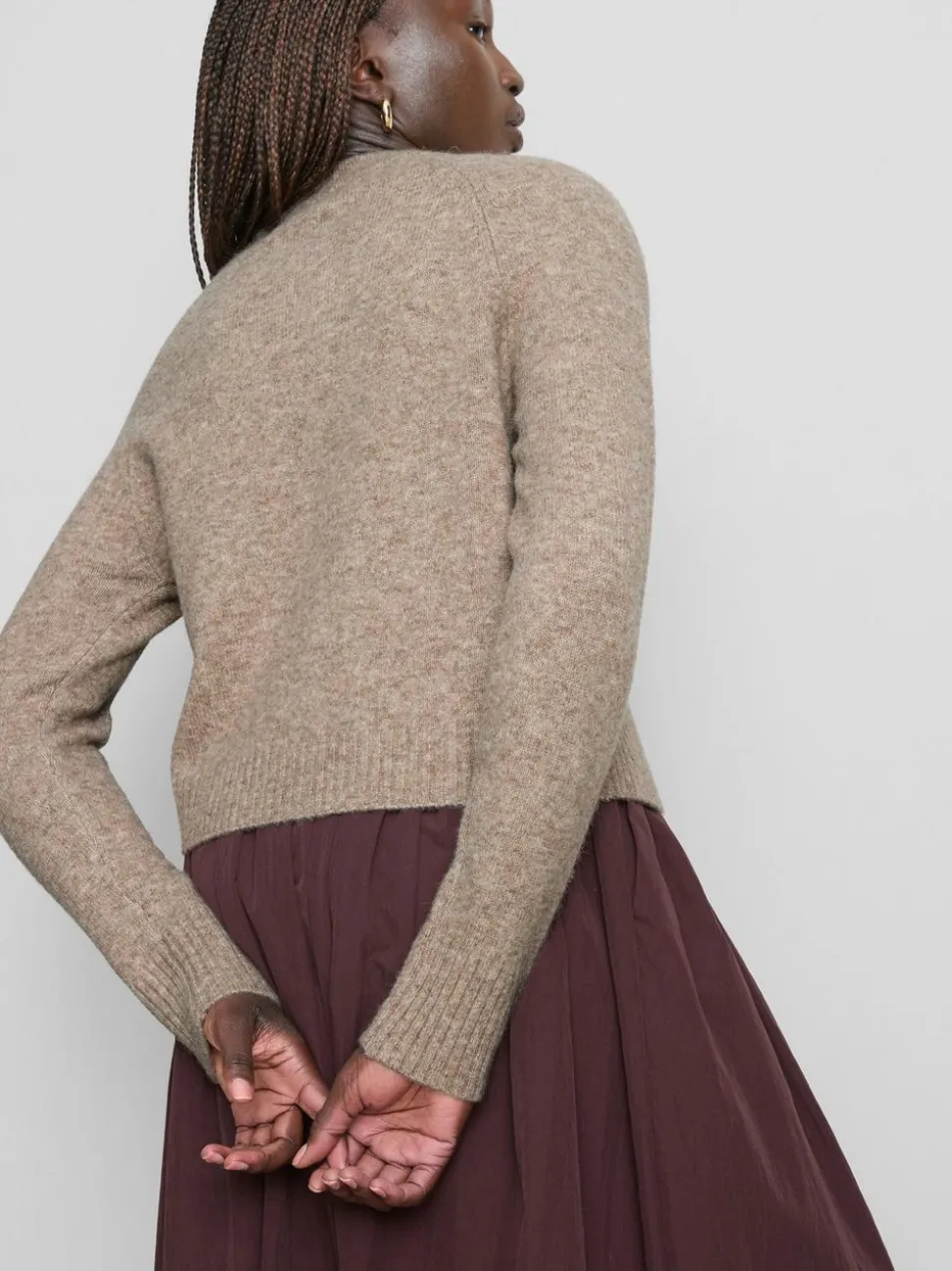 Gestrickter Cardigan mit V-Ausschnitt