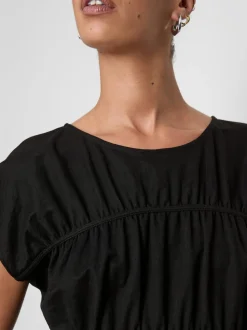 Gestuftes Tanktop